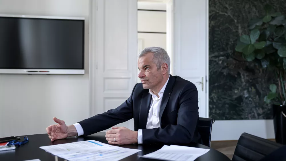 - 11.03.2025 - župan Maribora, Sa&scaron;a Arsenovič//FOTO: Jaka GasarOPOMBA: ZA OBJEKTIV - INTERVJU