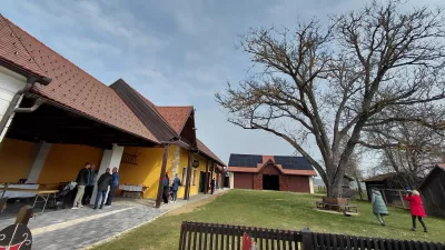 Hi&scaron;e Gy&ouml;rgya Dobronokija