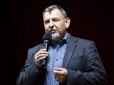 - Srečko Ocvirk, župan občine Sevnica- 04.04.2019 &ndash; Bo&scaron;tanj v Občini Sevnica - 1. Salon sadnih vin in sokov 2019 &ndash; poku&scaron;ina jabolčnikov, sadnih vin in sokov //FOTO: Matjaž Ru&scaron;t