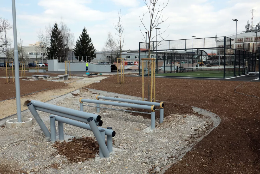 Kaj se dogaja s &scaron;portnim parkom