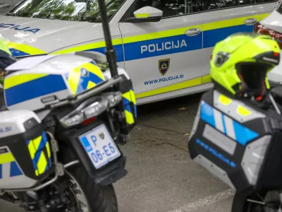 11.7.2025 - policija, nadzor prometa, lahka motorna vozila, skuter, moped, varnost v prometruFoto: Luka Cjuha