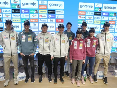 24.3.2026 - novinarska konferenca mo&scaron;ke in ženske reprezentance Slovenije pred bližnjim finalom svetovnega pokala v smučarskih poletih v Planici.Foto: Luka Cjuha