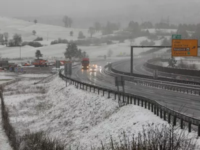 Od zasneženega jutra do orkanskega vetra