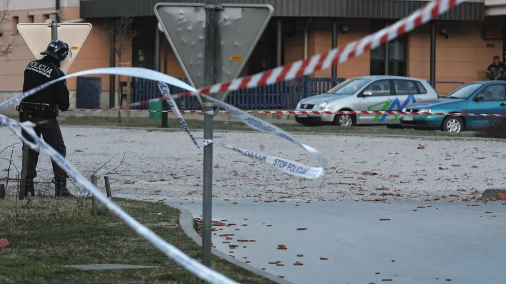 Ajdov&scaron;čina - orkanska burja - Vipavska dolina 2011 ///FOTO: Luka Cjuha
