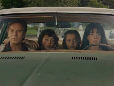 The End of Oak Street, Foto: Warner Bros. Pictures,Anne Hathaway, Ewan McGregor