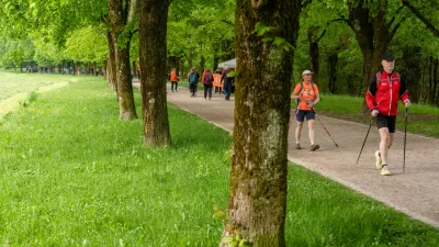 Ljubljana.Zadnji dan pohoda Pot ob zici so 35-kilometrsko traso okoli Ljubljane napolnili pohodniki in tekaci.