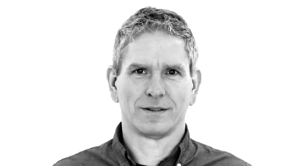 Andrej Brstov&scaron;ek- Redakcija Dnevnik 2024 - portreti za komentarje in kolumne - kolumnisti - komentatorji &ndash; novinarji - //FOTO: Tomaž Skale