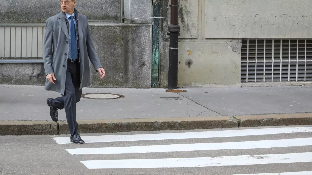 Predsednik vlade Robert Golob30.3.2026 - Predsednica republike Nata&scaron;a Pirc Musar bo v uradu predsednice (Erjavčeva 17) na neformalne pogovore sprejela predsednico in predsednike strankFoto: Luka Cjuha