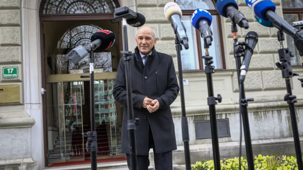 Predsednik SDS Janez Jan&scaron;a30.3.2026 - Predsednica republike Nata&scaron;a Pirc Musar bo v uradu predsednice (Erjavčeva 17) na neformalne pogovore sprejela predsednico in predsednike strankFoto: Luka Cjuha