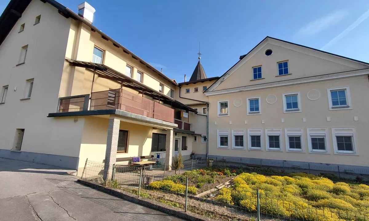 Del zemljišča bo občina namenila tudi razvoju posebne skupnosti za starejše, ki še ne potrebujejo institucionalnega varstva.