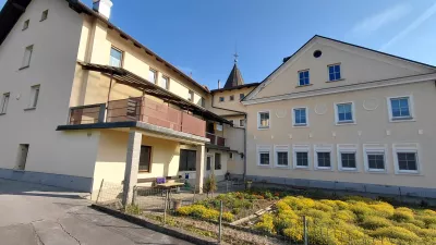 Zgodovinski premik: Samostan, ki postaja dom in skupnost za starej&scaron;e