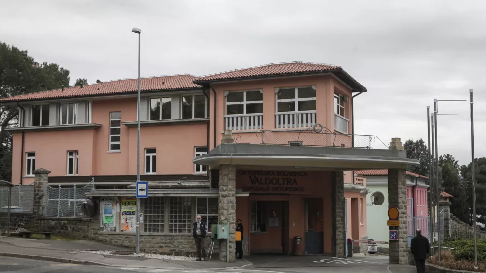 - 07.01.2015 - Ortopedska bolni&scaron;nica Valdoltra, Ankaran -  //FOTO: Luka Cjuha.