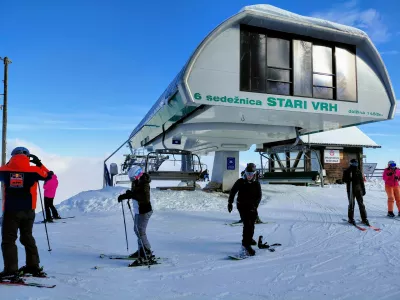 Stari vrh smuči&scaron;če 