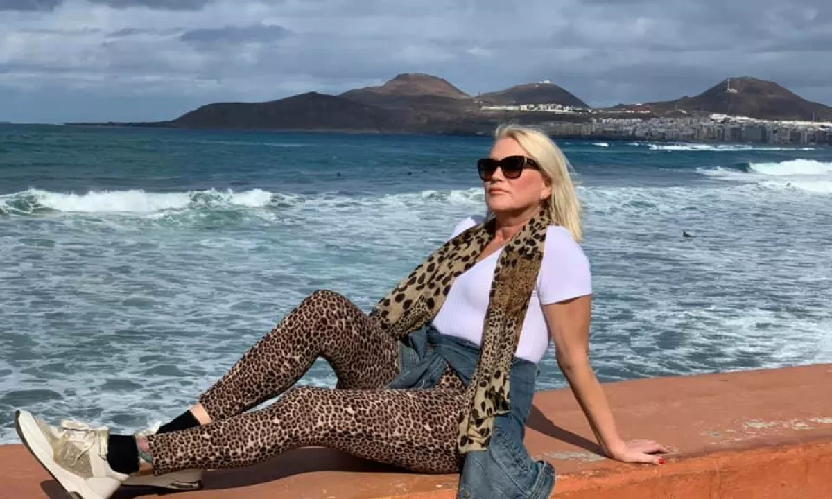 (RUMENE NOVICE) Pomlad je dodobra razmigala naše zvezdniške sile. Eni so prebujenje poiskali v naravi, drugi v novih službah, tretji pa z novimi igračami.