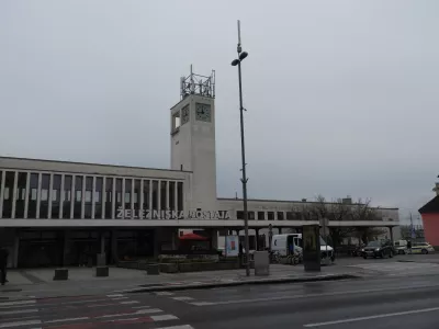 železni&scaron;ka postaja maribor
