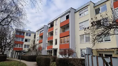 Finalist za naj blok 2025: stolpnice na Adamičevi ulici v Šiški