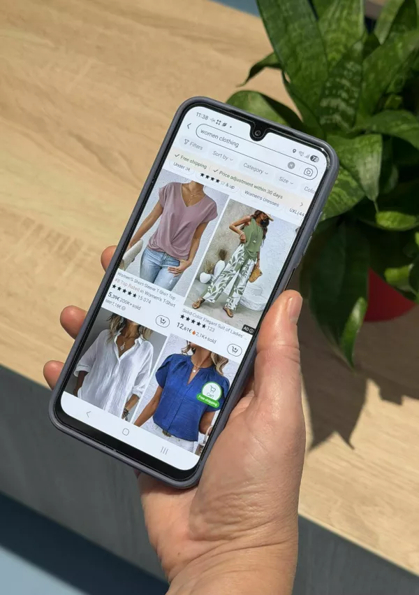 temu clothing / Foto: Matteo Maldini