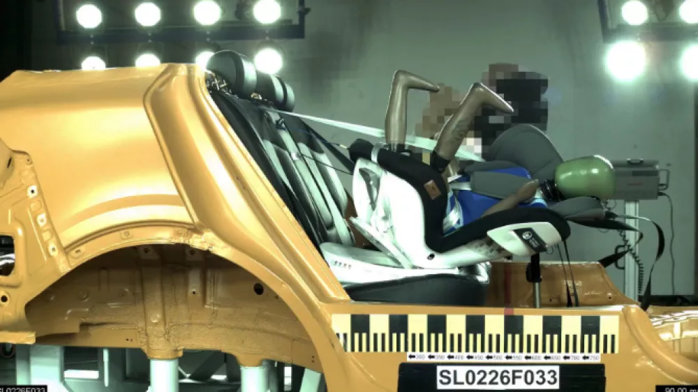 AMZS, otro&scaron;ki sedeži, test. Vir: AMZS