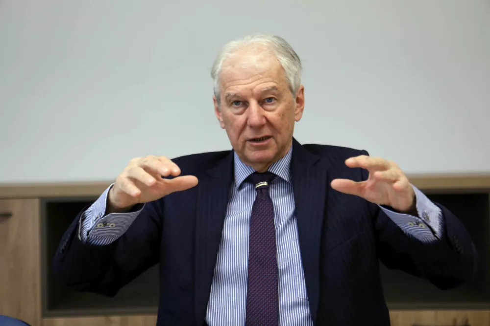 - 19.01.2024 &ndash; dr. Davorin Kračun, politik, diplomat in ekonomist - predsednik Fiskalnega sveta Republike Slovenije od leta 2017, //FOTO: Tomaž SkaleOPOMBA: DNEVNIKOV OBJEKTIV - INTERVJU 2024