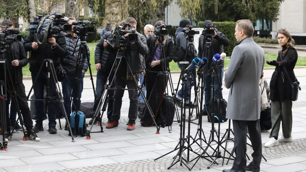 Predsednik vlade Robert Golob30.3.2026 - Predsednica republike Nata&scaron;a Pirc Musar bo v uradu predsednice (Erjavčeva 17) na neformalne pogovore sprejela predsednico in predsednike strankFoto: Luka Cjuha