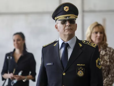 generalni direktor Policije dr. Anton Olaj- novi policijski helikopter AW 169 - - 14.04.2022 &ndash; POLICIJA - Letalska policijska enota LPE Brnik - predaja novega večnamenskega policijskega helikopterja AgustaWestland AW 169, //FOTO: Jaka Gasar