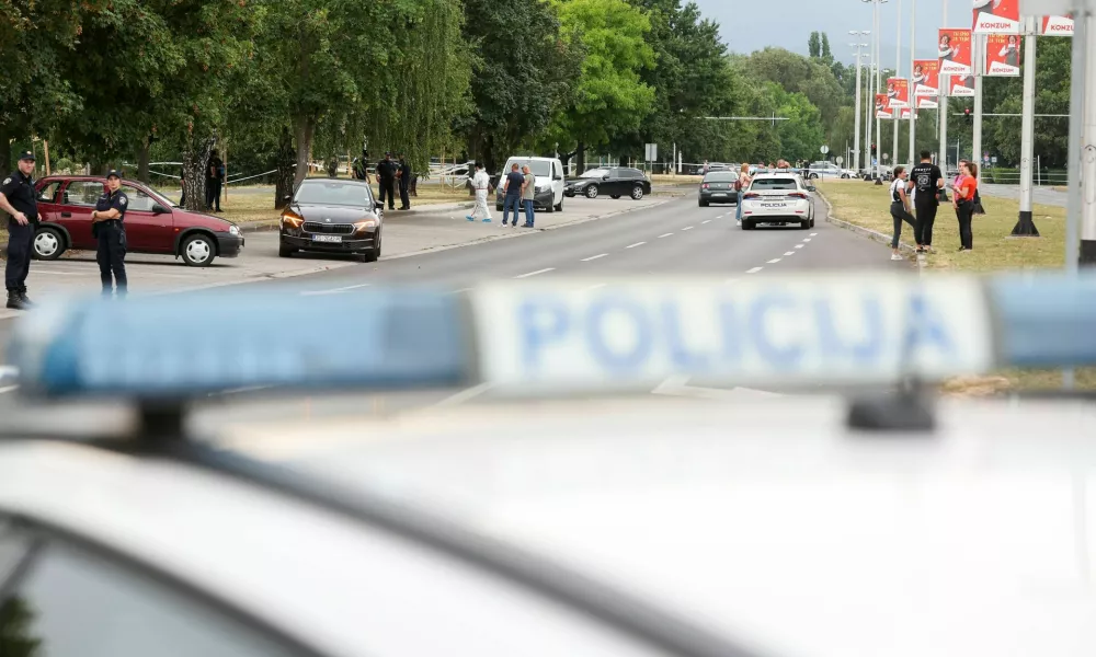 Mo&scaron;ki je sredi belega dne v Zagrebu streljal na domnevnega ljubimca svoje žene. 