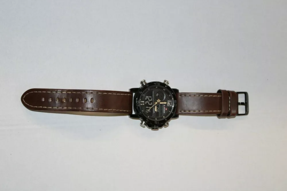 Policisti so pri vlomilcih v Semiču na&scaron;li nekaj predmetov, lastnike katerih &scaron;e i&scaron;čejo.