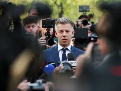 Peter Magyar, leader of the opposition Tisza party, speaks to the media after voting during the Hungarian parliamentary election in Budapest, Hungary, April 12, 2026. REUTERS/Leonhard Foeger