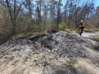 Pozor! Nevarna pot ob Savi
