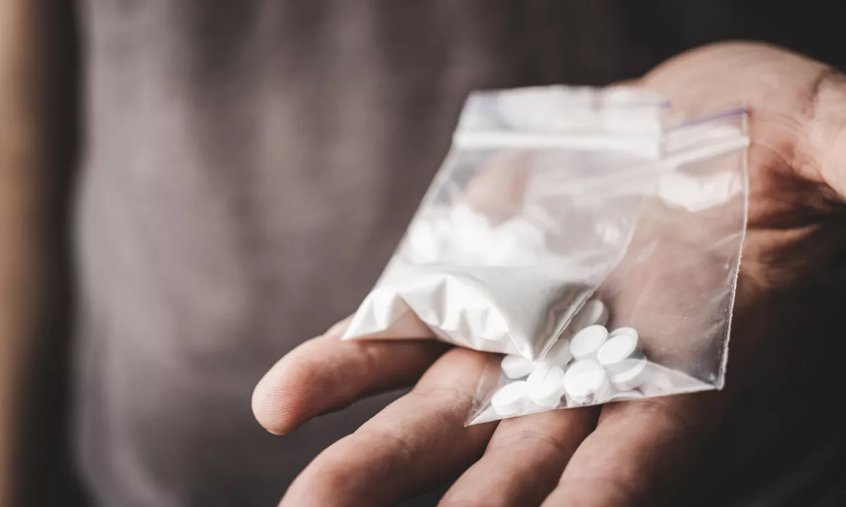 Na Reki je v nedeljo umrla 39-letna Hrvatica. Pred smrtjo je zaužila drogo amfetamin.