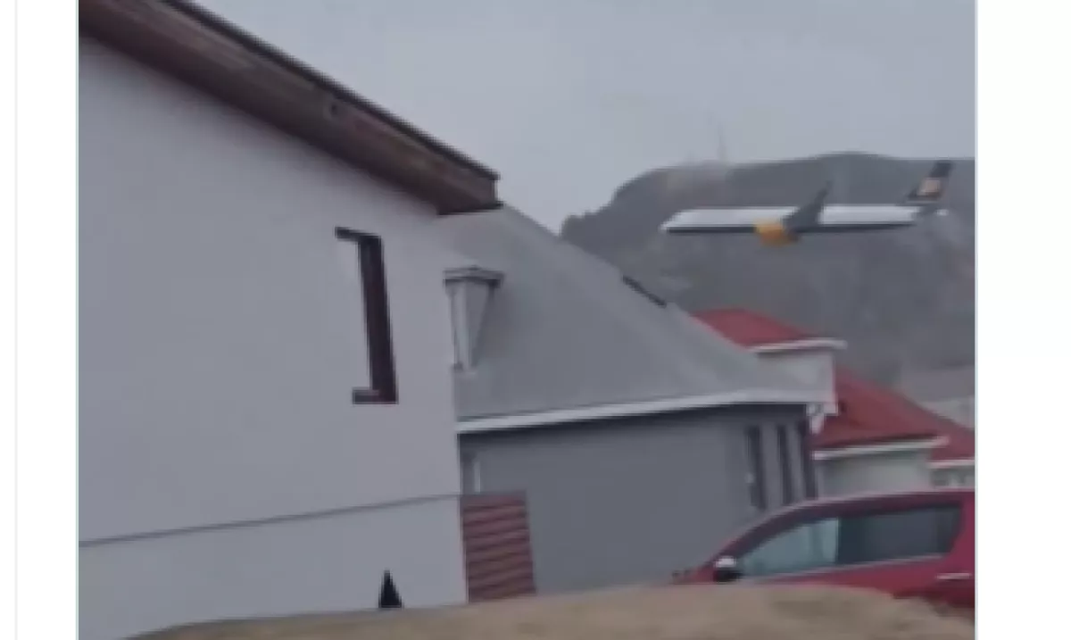 Letalska družba Icelandair se sooča z nenavadnim primerom kršitve varnostnih protokolov, potem ko je eden izmed njenih pilotov med rednim letom iz Frankfurta izvedel nepooblaščeni manever.