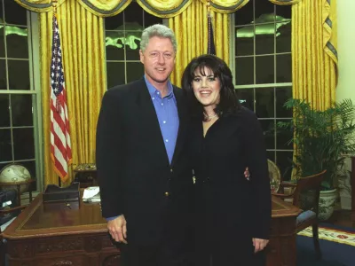 Bill Clinton in Monica Lewinsky 28. februarja 1997 