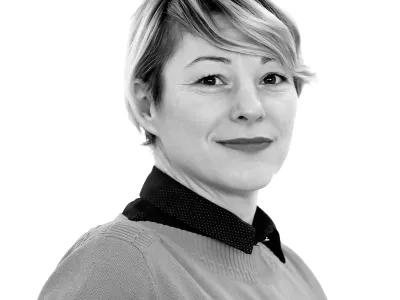 Nata&scaron;a Bucik Ozebek- Redakcija Dnevnik 2024 - portreti za komentarje in kolumne - kolumnisti - komentatorji &ndash; novinarji - portret //FOTO: Luka Cjuha