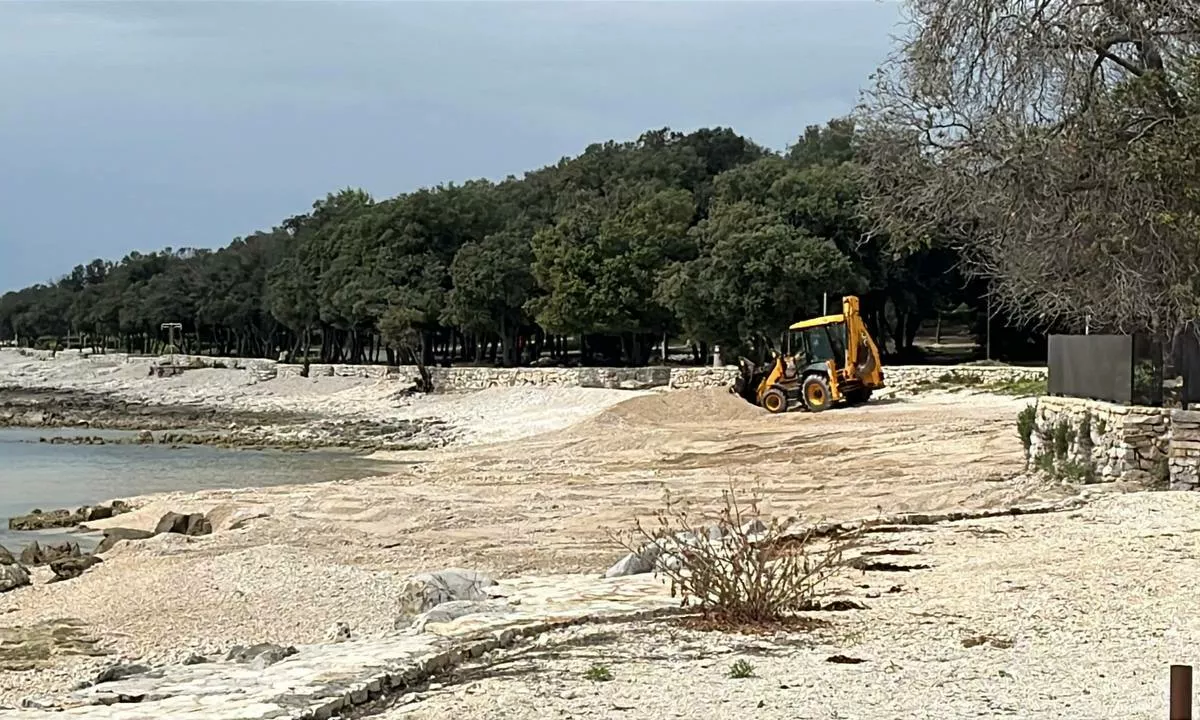Opozarjajo na nesprejemljivo ravnanje pri urejanju novega kampa.