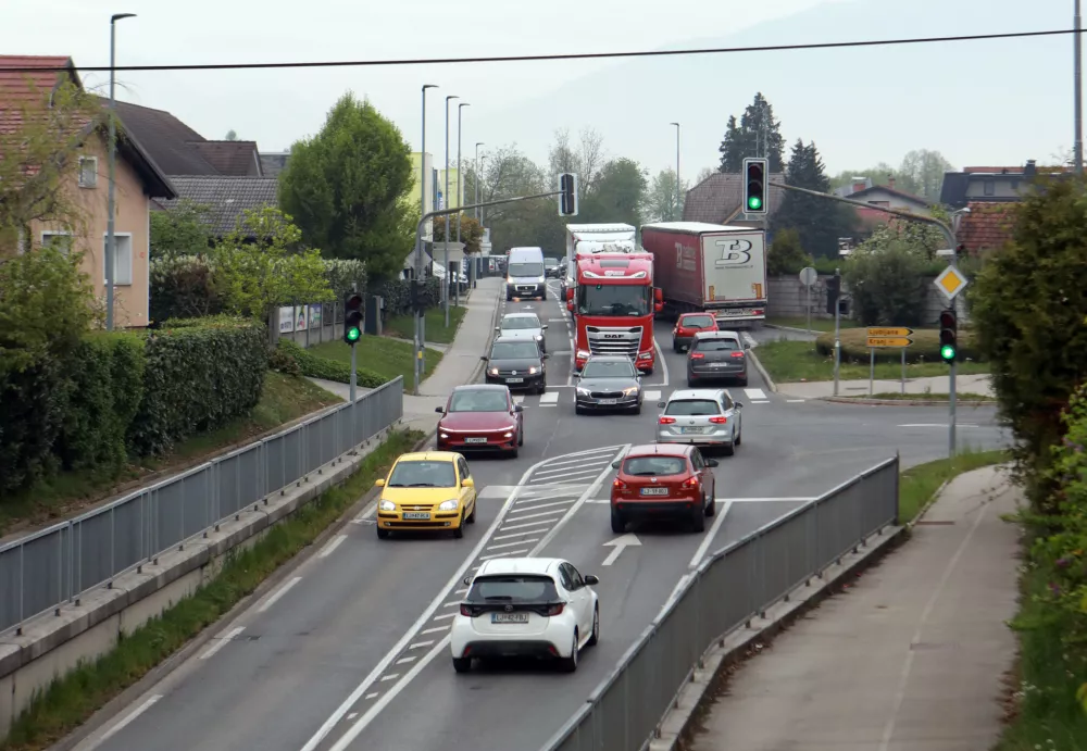 Jutranja vožnja v Ljubljano vaja v potrpežljivosti in kanček loterije