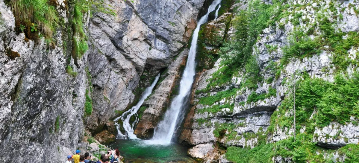 Dostop do slapa Savica je za zdaj brezplačen. / Foto: iStock