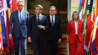French President Emmanuel Macron, accompanied by Italian Prime Minister Giorgia Meloni, British Prime Minister Keir Starmer and German Chancellor Friedrich Merz, arrive at the Elysee Palace for a conference on the initiative for maritime navigation in the Strait of Hormuz, in Paris, France, on April 17, 2026. Jeanne Accorsini/Pool via REUTERS