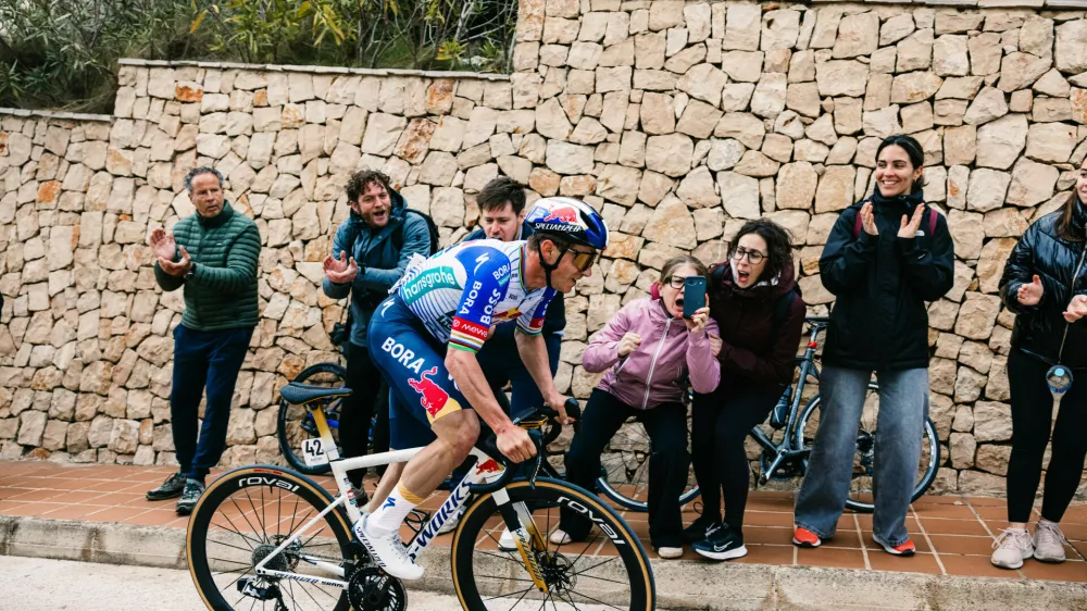 Remco Evenepoel of Red Bull &ndash; BORA &ndash; hansgrohe during Stage 4 (La Nuc&iacute;a &ndash; Teulada Moraira) of 77th Volta Comunitat Valenciana in Valencia, Spain on Feb 07, 2026. // Maximilian Fries / Red Bull Content Pool // SI202602104104 // Usage for editorial use only // 