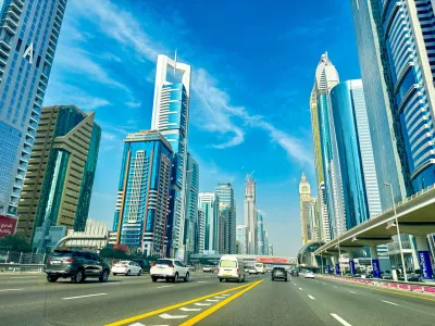 Navigacija v mestu je postala bolj zapletena. / Foto: Istock