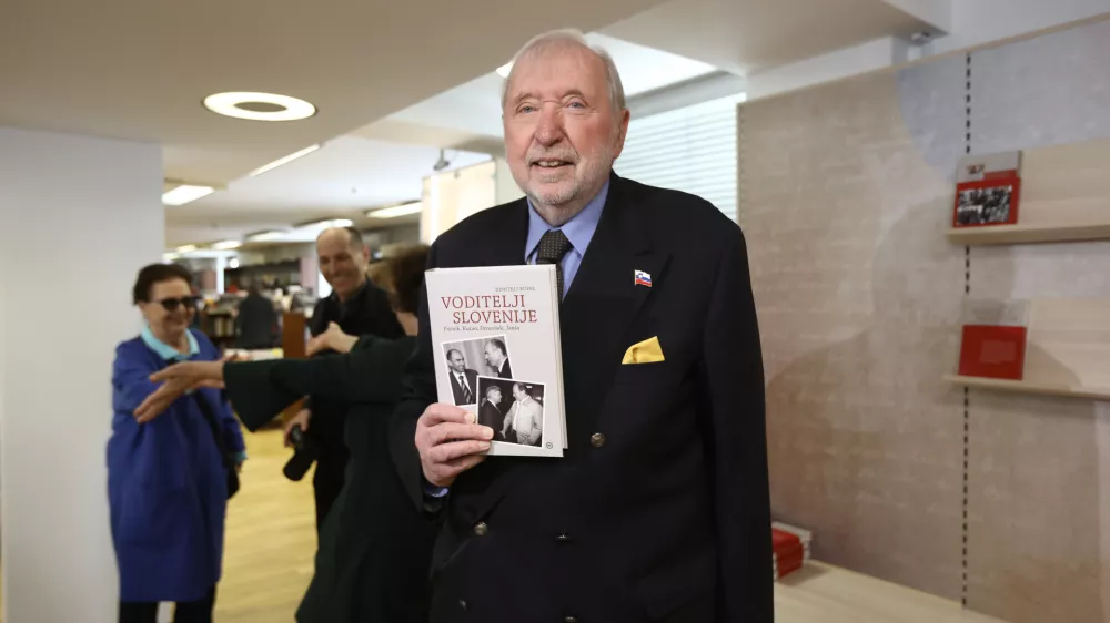 Dimitrij Rupel14.03.2024 - predstavitev knjige Voditelji Slovenije sociologa, pisatelja in politika Dimitrija Rupla ter pogovor z avtorjem; knjigarna KonzorcijFOTO: Luka Cjuha