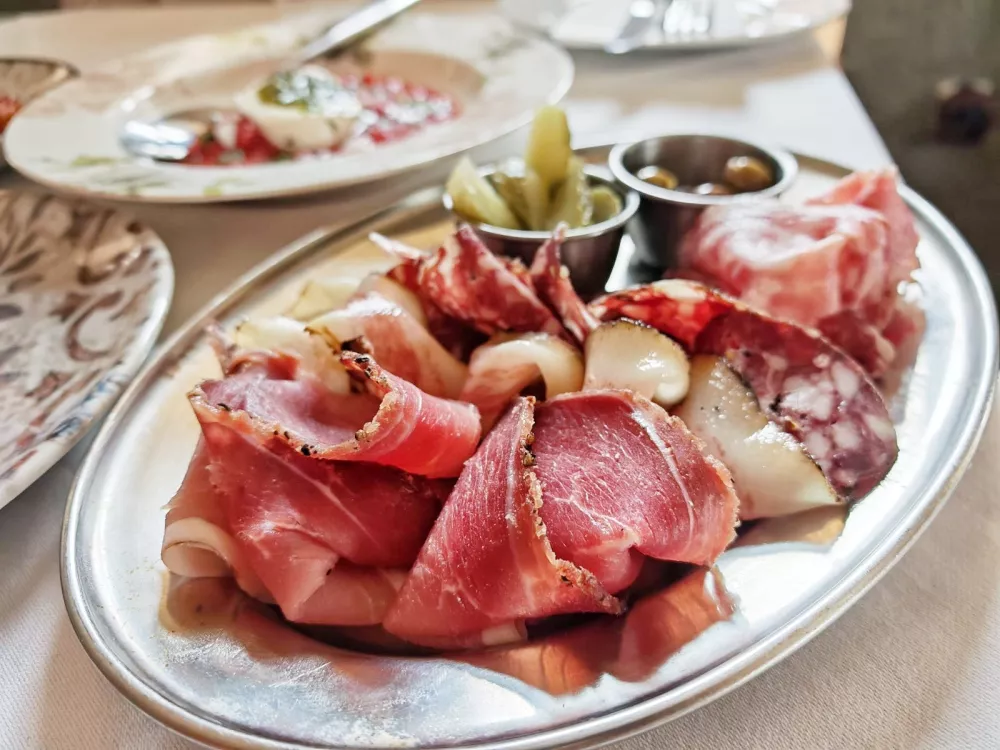 Narezek, Restavracija Union Bled