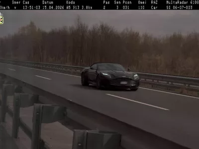 aston martin avtocesta