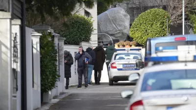 Bomba, Zdravko Čolić, Dedinje, Beograd. Foto: Pixsell