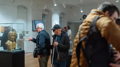 Razstava, ki bri&scaron;e meje med vidnim in nevidnim