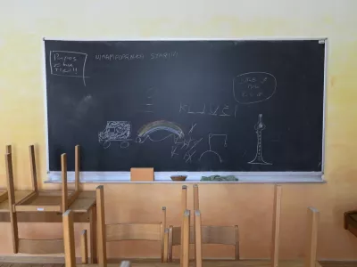 &Scaron;ola &Scaron;olstvoučenjeznanje, simbolična fotografija11.07.2024 - Gimnazija - Waldorfska &scaron;ola Ljubljana - rezultati mature, podelitev spričeval. FOTO: Nik Erik Neubauer