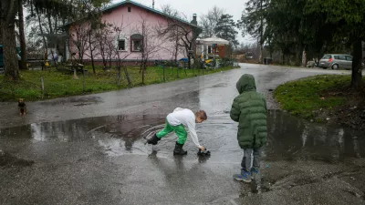 24.12.2025 - romsko naselje Roje - Strojanovi - Foto: Luka Cjuha