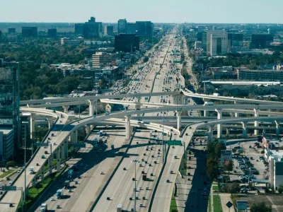 The Katy Freeway is widest near its intersection with the Sam Houston Tollway in west Houston. At 26-lanes wide in parts, the Katy I-10 Freeway in Houston is by some measures the widest highway in the world. I-45, which intersects with I-10 north of downtown, may soon be expanded as well.,Image: 750584525, License: Rights-managed, Restrictions:, Model Release: no / Foto: Profimedia