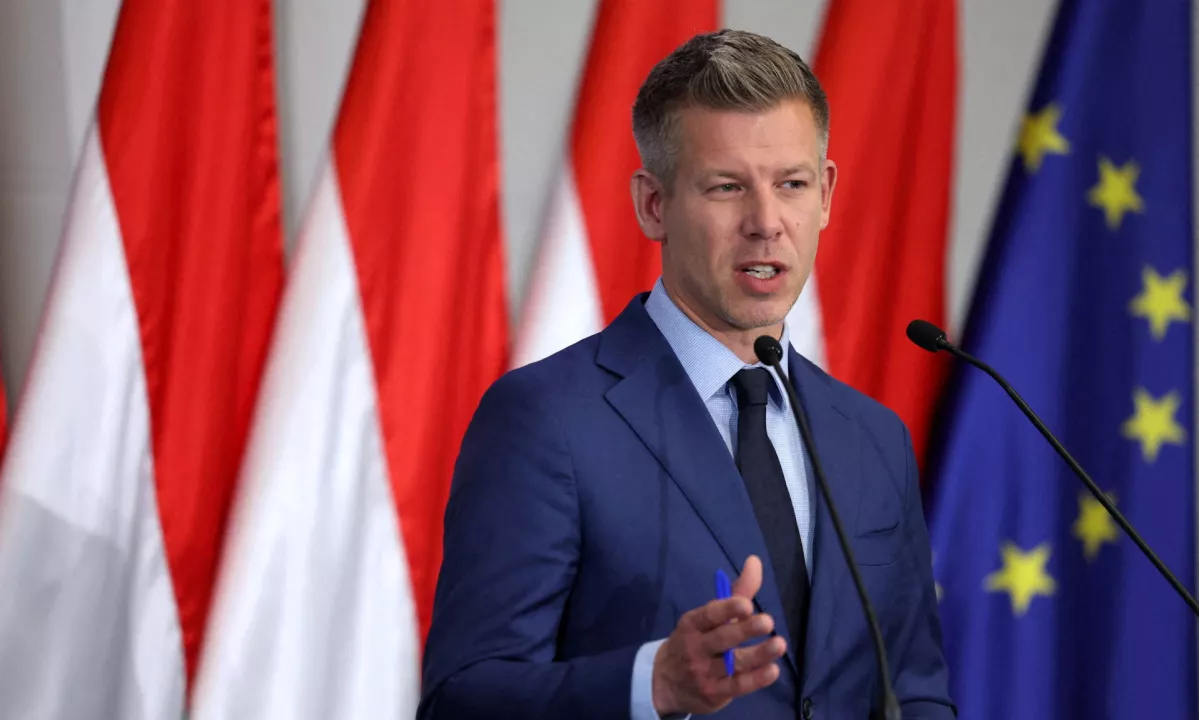 Kot jasen signal te strategije je Magyar napovedal, da bosta njegova prva obiska v vlogi novega madžarskega voditelja v začetku maja v Varšavi in na Dunaju.