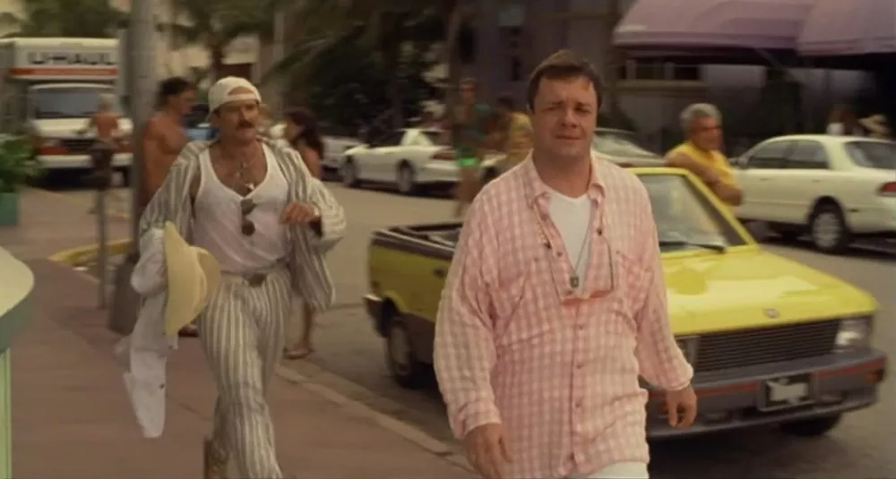V filmu Ptičja kletka (The Birdcage) se pojavi kabrioletski yugo. / Foto: Imcdb
