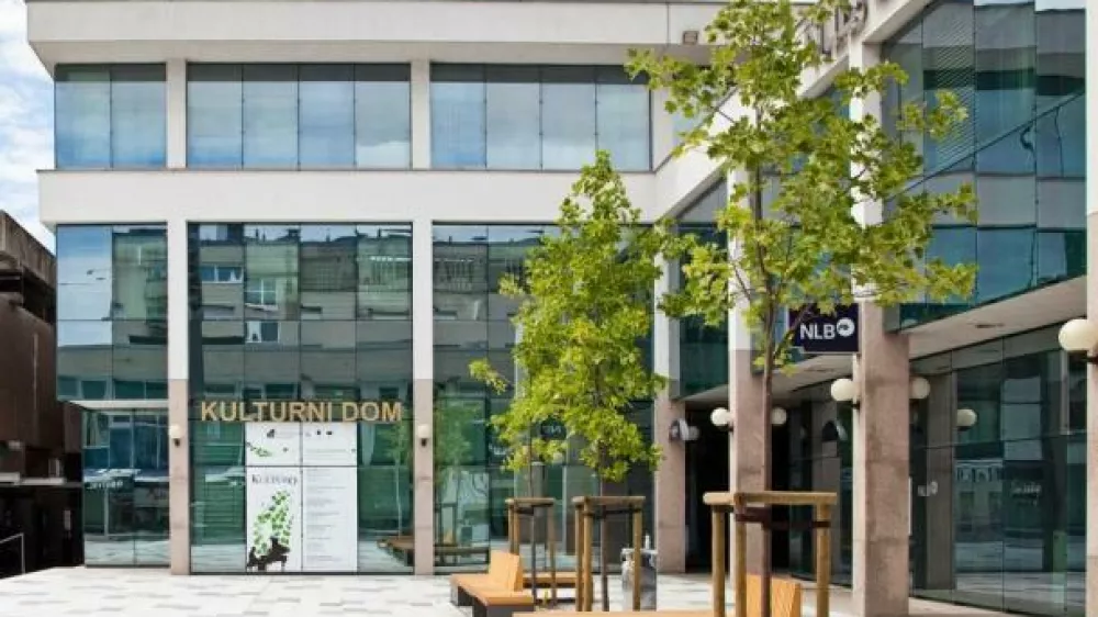 Kulturni dom Nova Gorica ostaja